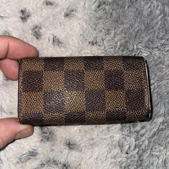 Men’s Or Women’s Louis Vuitton Damier Ebene Key holder& more! Vintage but 7.9/10 - Picture 9 of 12
